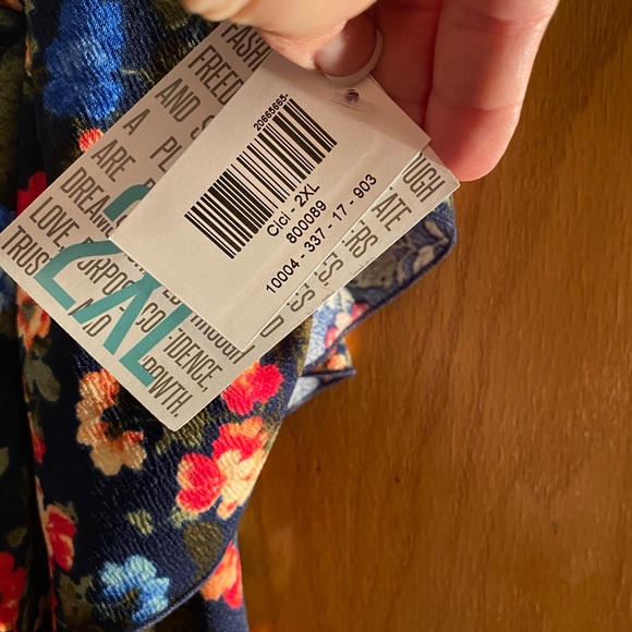 Gorgeous Floral Lularoe Cici dress - Picture 2 of 6